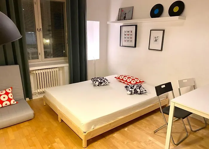 Cozy Gem In The Heart Of Design District